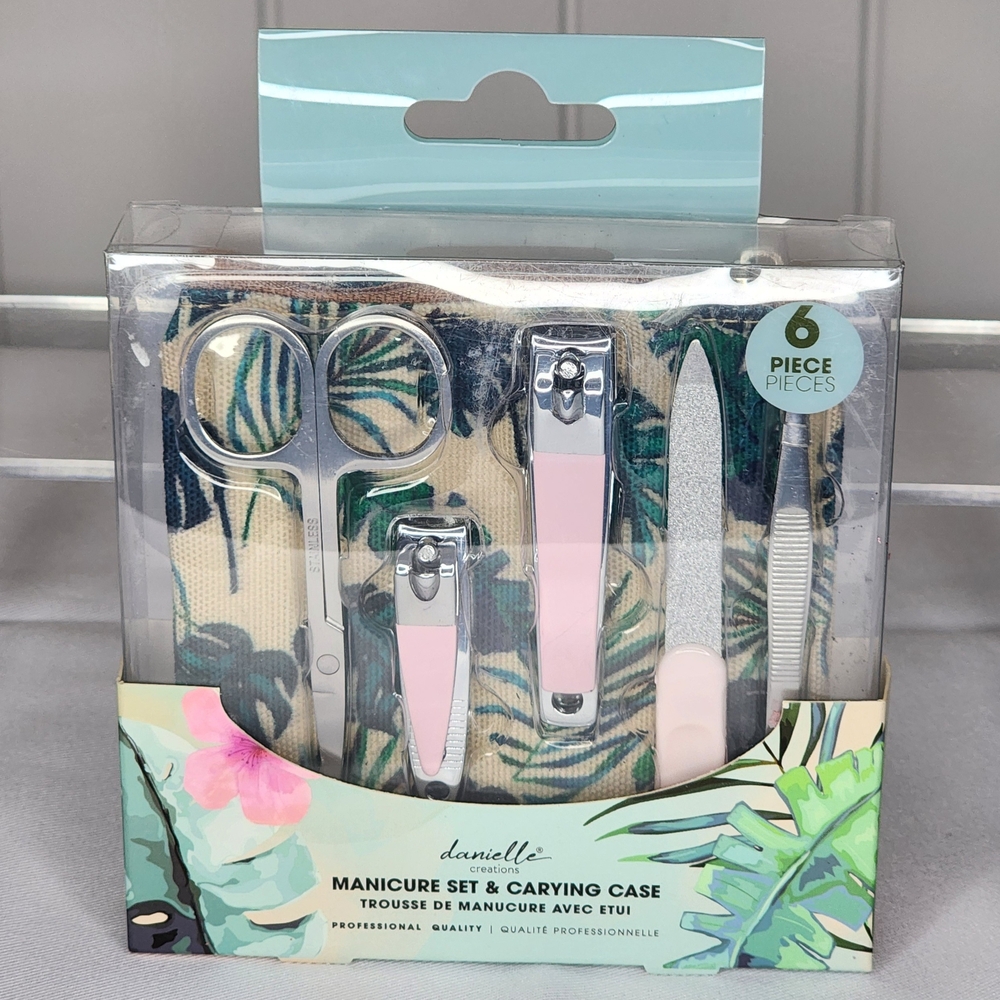 Danielle Manicure Set with Case